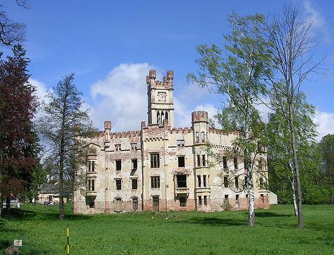 Zámek Český Rudolec (GNU licence, autor ŠJů)